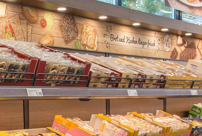 LED-Leuchte LD8001 Spot eingebaut Ladenbau