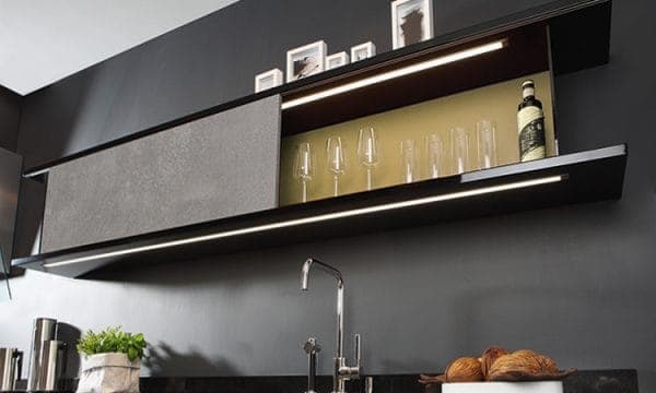 LED-Leuchte LD8003P in Küchenoberschrank
