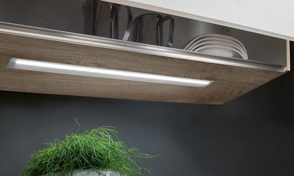 Hochvolt Einbauleuchte LD8010EF in Küchenoberschrank